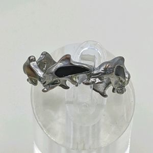 ✨ 3 for 25 ✨ Silver Tone Jumping Dolphin Ring 6.5